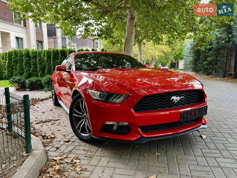 Купе Ford Mustang 2015 в Одесі