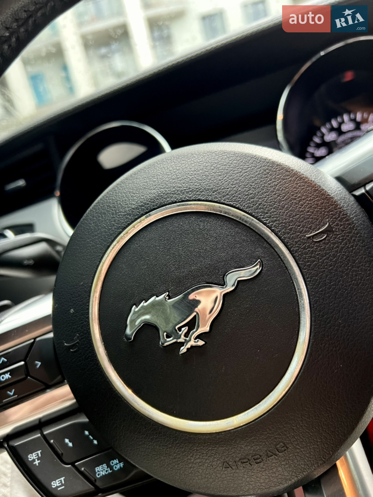 2015 Ford Mustang - мініатюра 31