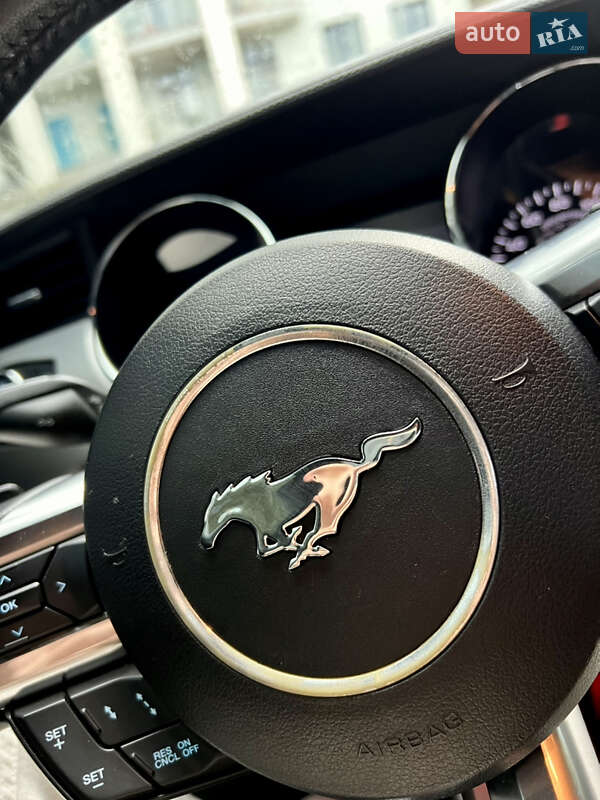 Купе Ford Mustang 2015 в Одесі