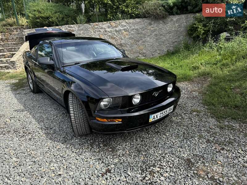Ford Mustang 2008