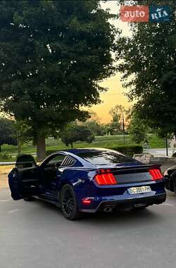 Купе Ford Mustang 2016 в 