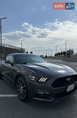 Купе Ford Mustang 2016 в 
