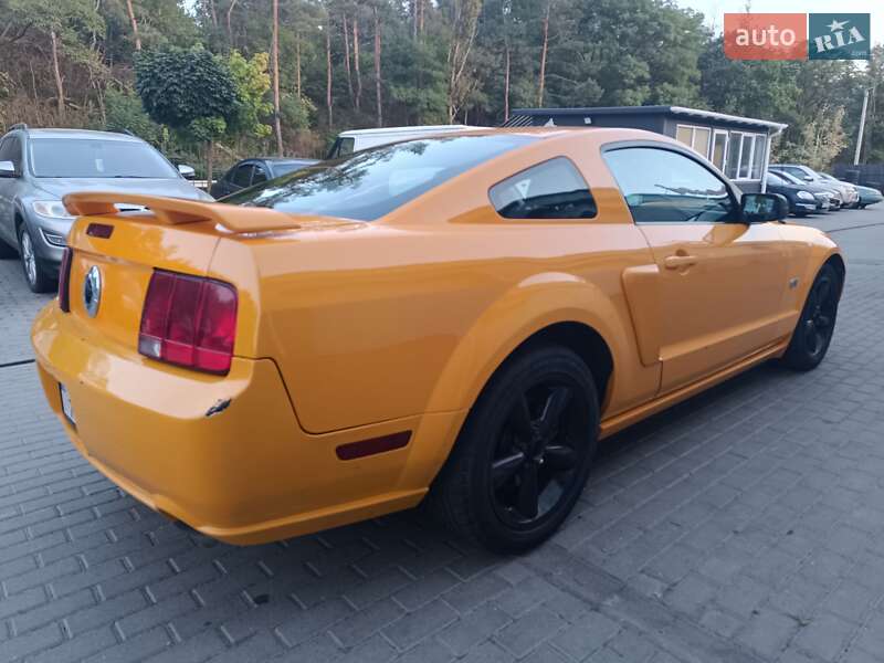 Купе Ford Mustang 2008 в Броварах