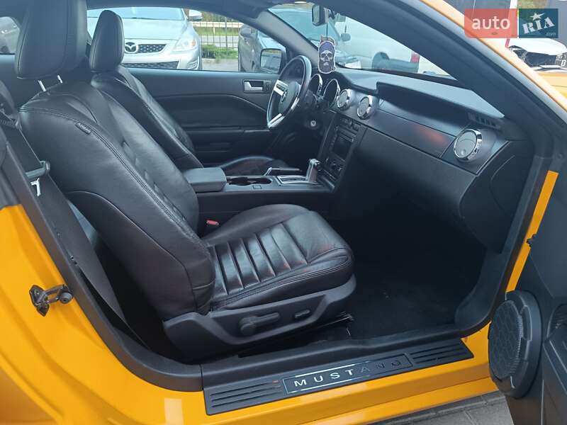 Купе Ford Mustang 2008 в Броварах