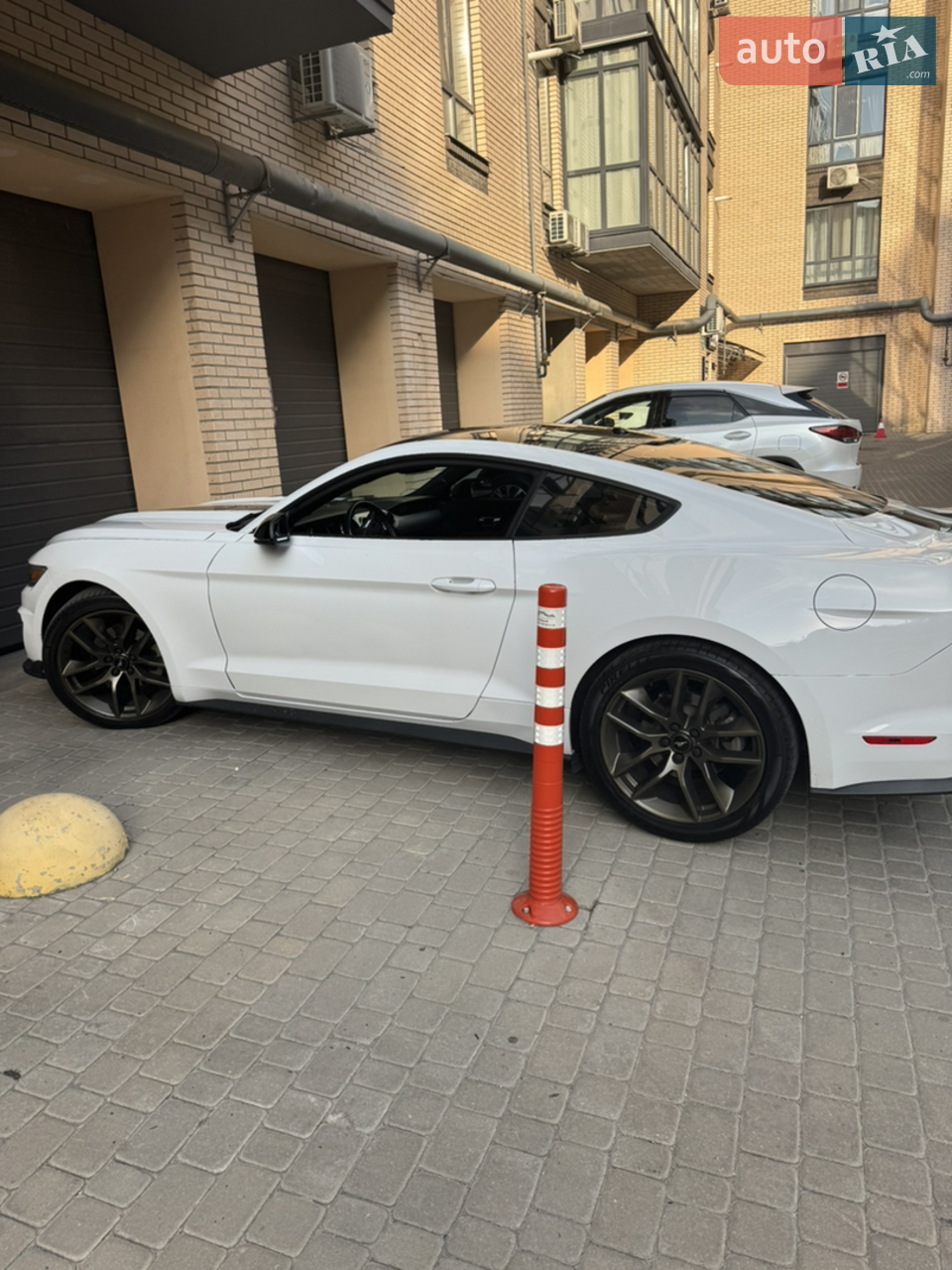 2015 Ford Mustang - мініатюра 31