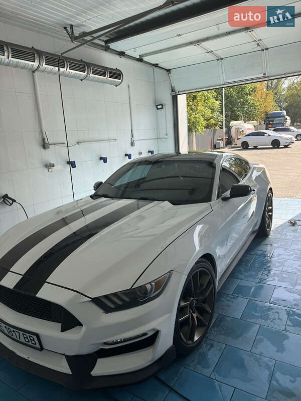 Купе Ford Mustang 2015 в Днепре фото 13 Купе Ford Mustang 2015 в Днепре