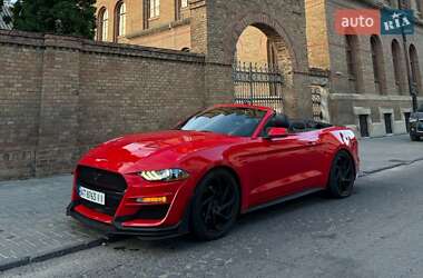 Кабріолет Ford Mustang 2019 в Чернівцях