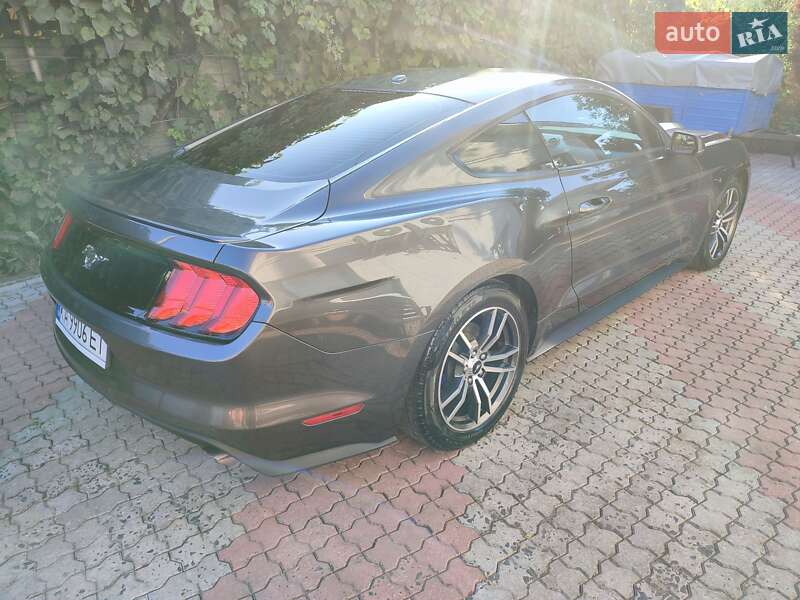 Купе Ford Mustang 2017 в Пятихатках фото 22 Купе Ford Mustang 2017 в Пятихатках