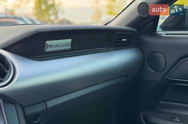 Купе Ford Mustang 2018 в 