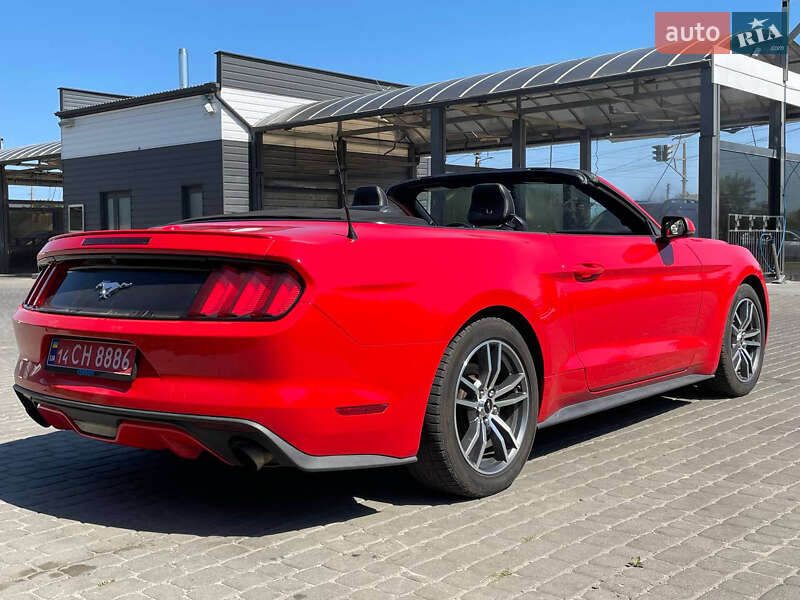 Кабриолет Ford Mustang 2015 в Ковеле