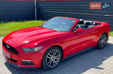 Кабриолет Ford Mustang 2015 в 