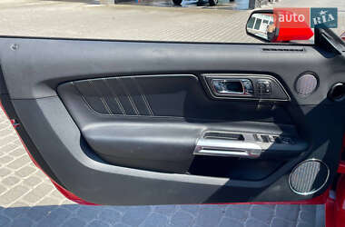 Кабриолет Ford Mustang 2015 в 