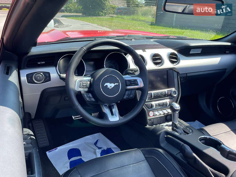 Кабриолет Ford Mustang 2015 в Ковеле