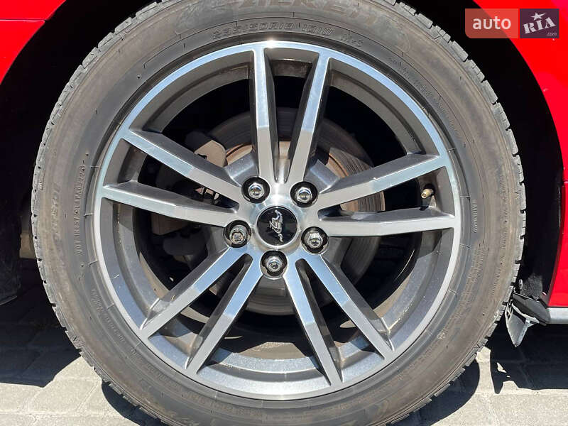 Кабриолет Ford Mustang 2015 в Ковеле