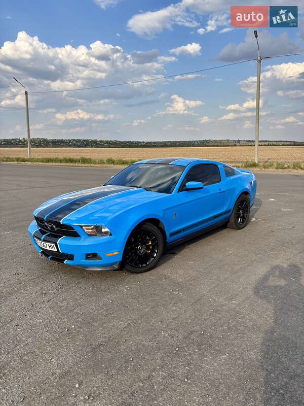 Ford Mustang 2011