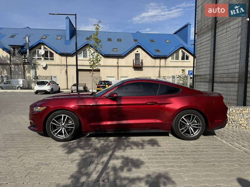 Купе Ford Mustang 2015 в Ивано-Франковске