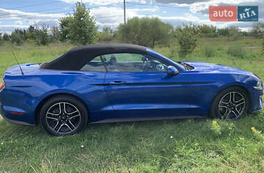 Кабріолет Ford Mustang 2018 в 