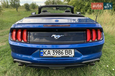 Кабріолет Ford Mustang 2018 в 