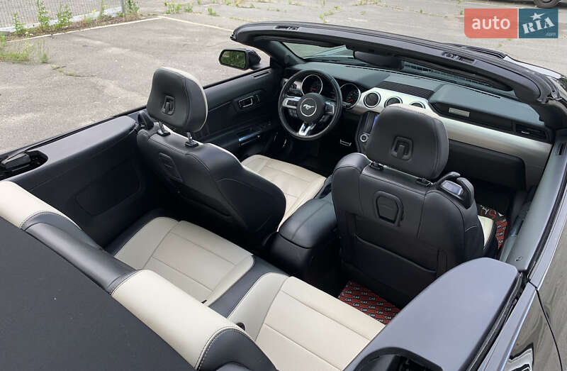 Кабріолет Ford Mustang 2019 в Києві