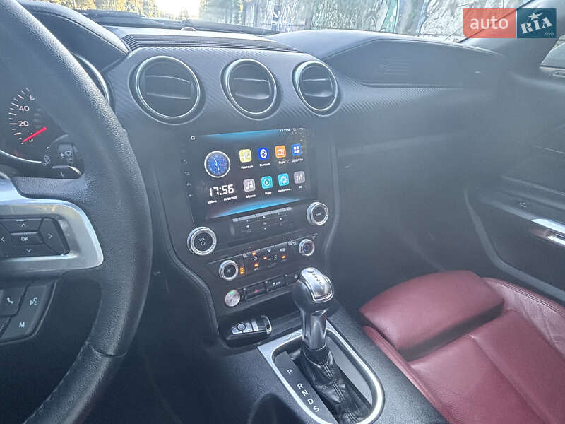 Купе Ford Mustang 2019 в Луцке