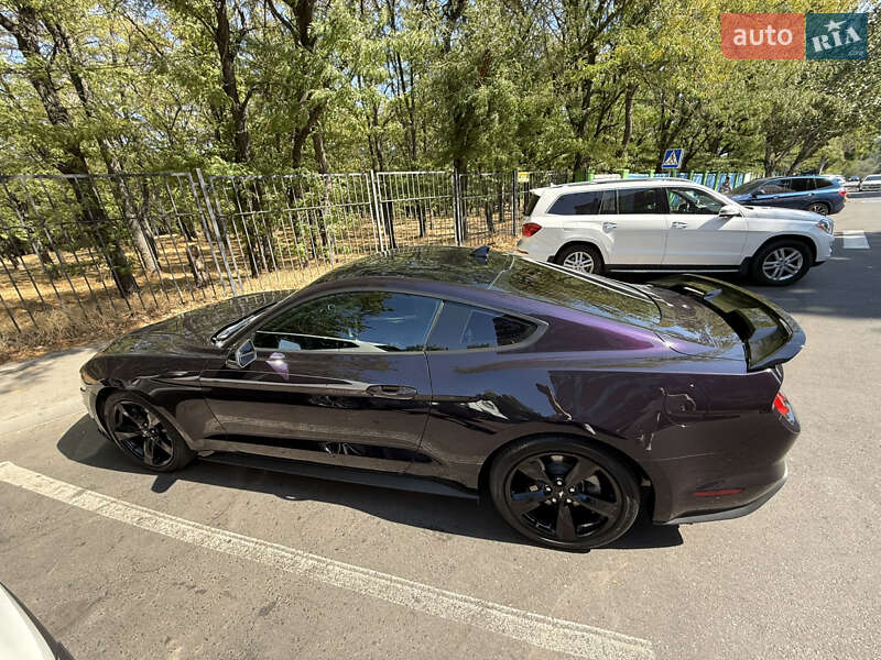 Купе Ford Mustang 2022 в Одесі