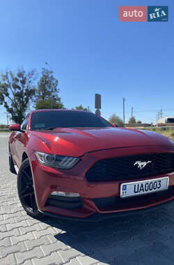 Купе Ford Mustang 2016 в Тульчине