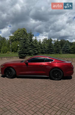 Купе Ford Mustang 2016 в Тульчине