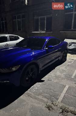 Купе Ford Mustang 2015 в Днепре