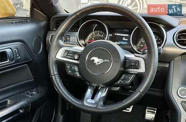 Купе Ford Mustang 2018 в 