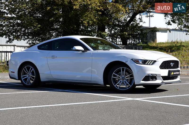 Купе Ford Mustang 2017 в Киеве