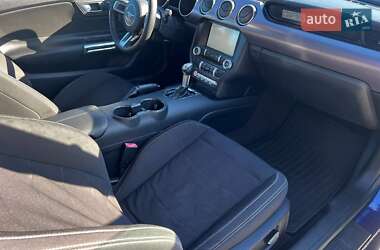Купе Ford Mustang 2015 в 