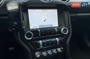 Купе Ford Mustang 2019 в 