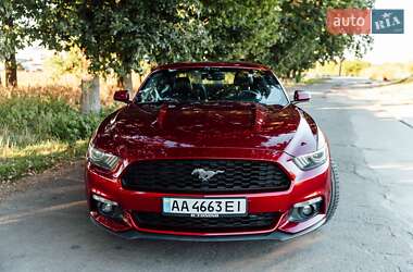Купе Ford Mustang 2015 в 