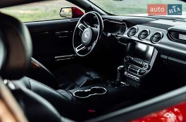 Купе Ford Mustang 2015 в 