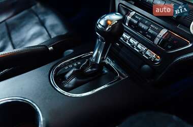 Купе Ford Mustang 2015 в 