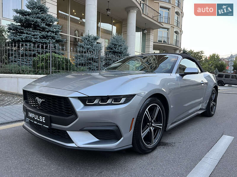Ford Mustang 2024