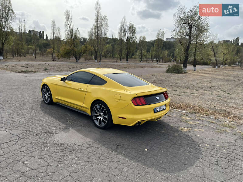 Купе Ford Mustang 2017 в Кам'янському