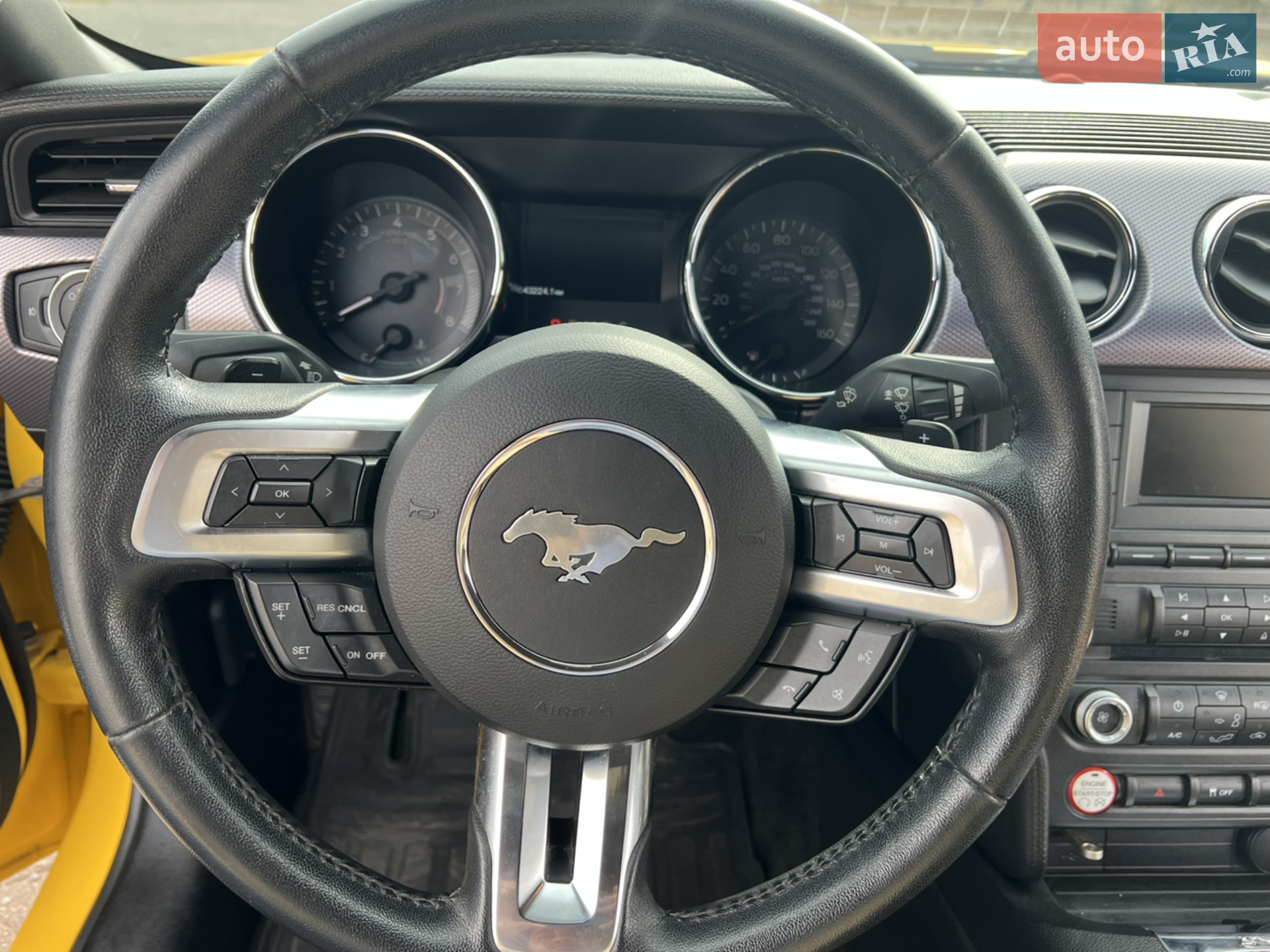2017 Ford Mustang - мініатюра 12