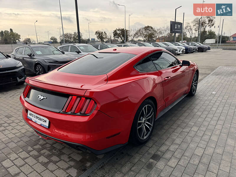 Купе Ford Mustang 2015 в Киеве