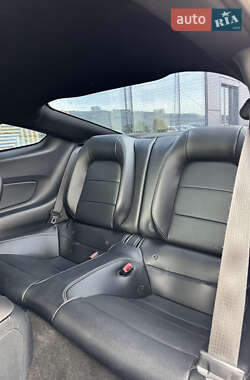 Купе Ford Mustang 2015 в 