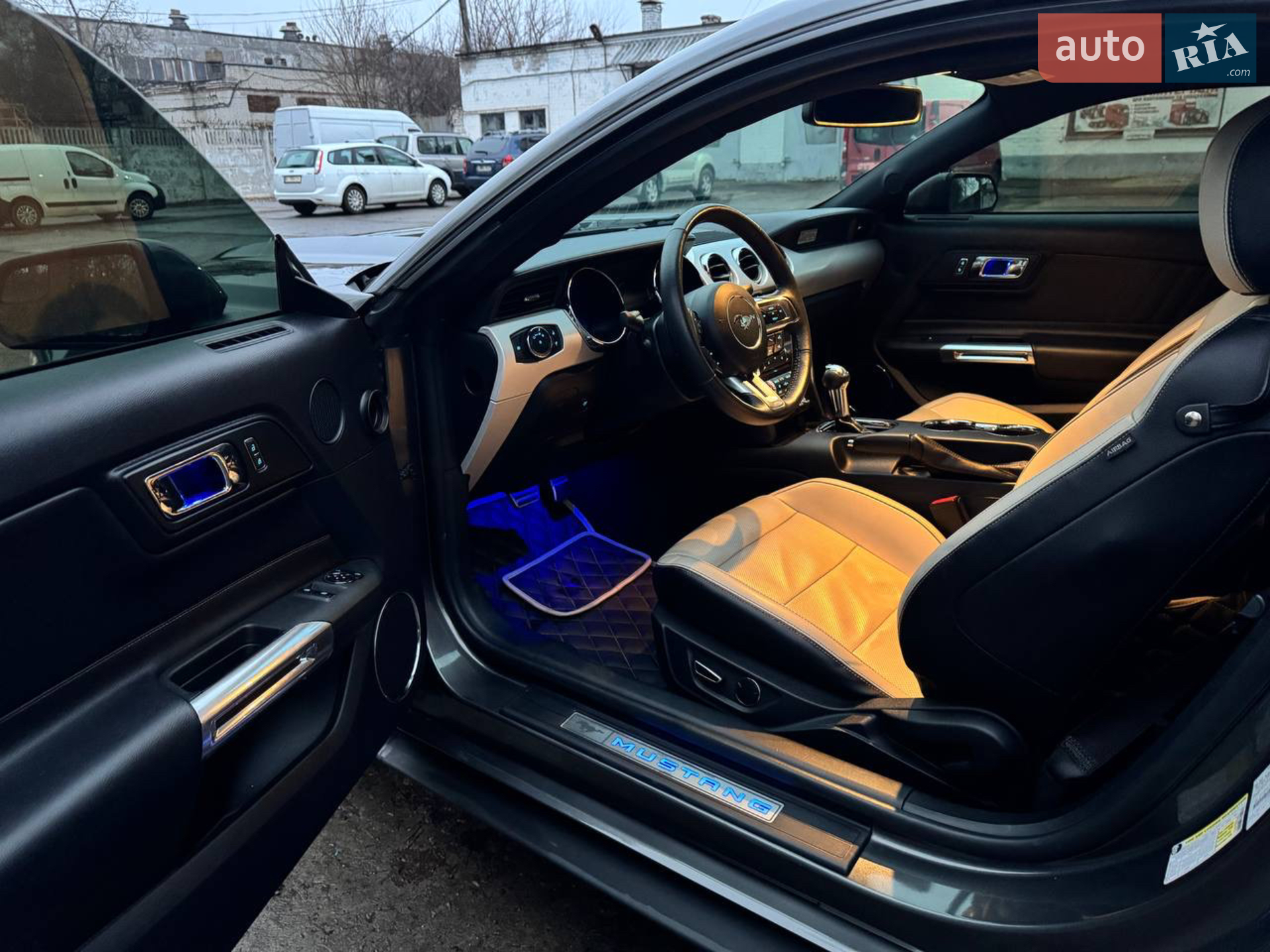 2015 Ford Mustang - мініатюра 21