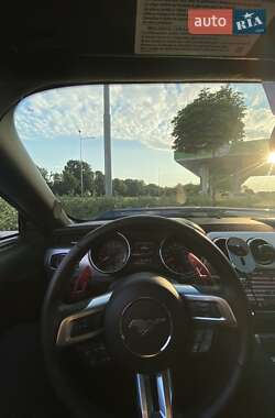 Купе Ford Mustang 2015 в 