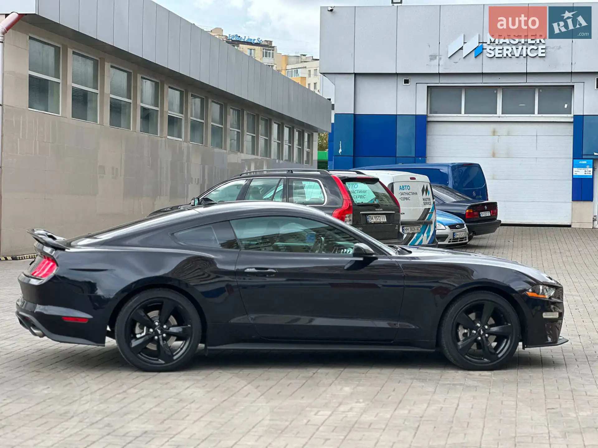 2022 Ford Mustang - мініатюра 4