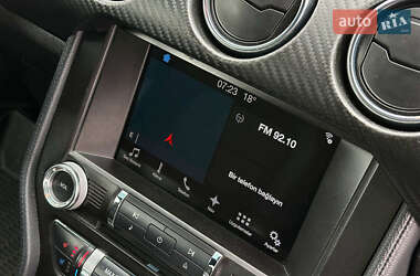 Купе Ford Mustang 2022 в 