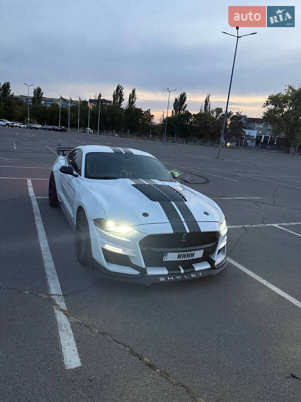 Купе Ford Mustang 2018 в Днепре