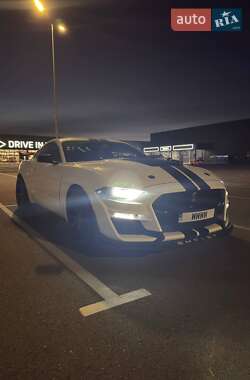 Купе Ford Mustang 2018 в 
