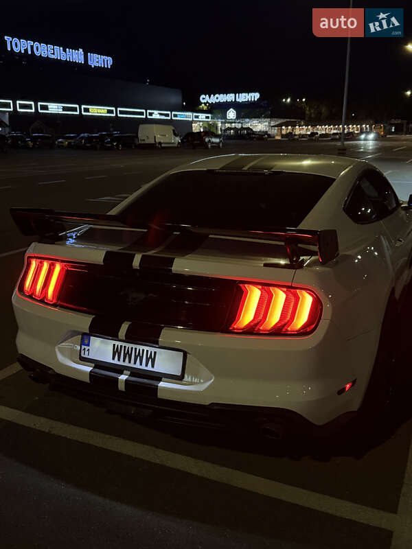 Купе Ford Mustang 2018 в Днепре