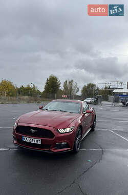 Купе Ford Mustang 2015 в 