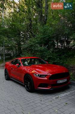 Купе Ford Mustang 2015 в Львове
