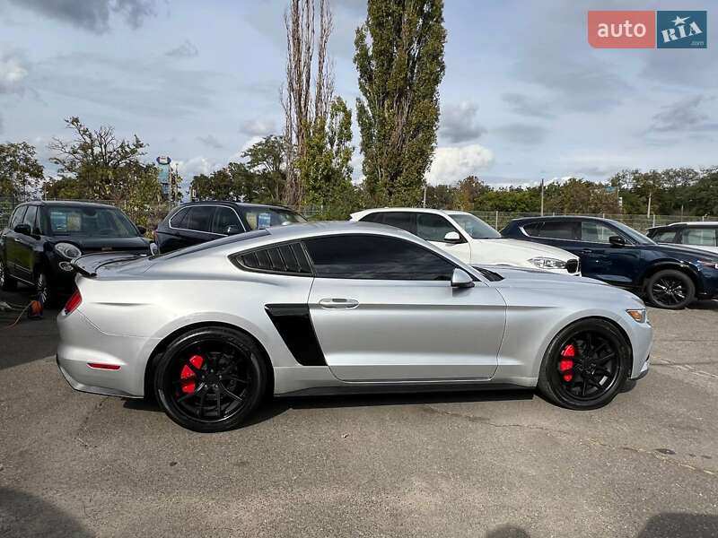 Купе Ford Mustang 2016 в Одесі фото 4 Купе Ford Mustang 2016 в Одесі